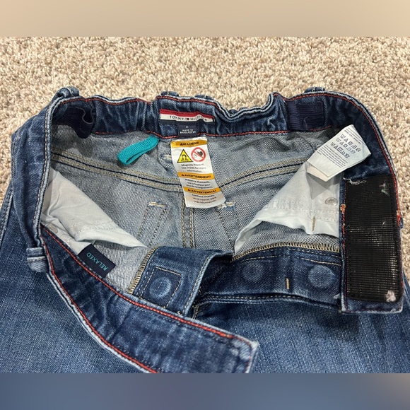 Tommy Hilfiger Boys Adaptive Jeans - Picture 3 of 3